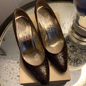 Genuine alligator classic brown pumps